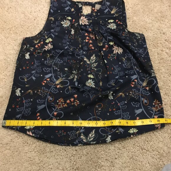 Vero Moda Floral Print Keyhole Sleeveless Blouse - Picture 13 of 14